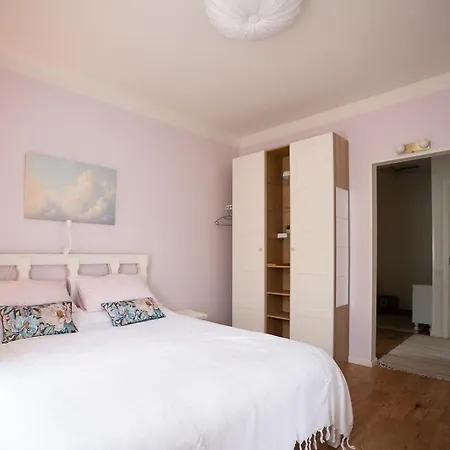 Apartman Creative In The Heart Of Next To Theatre Pärnu