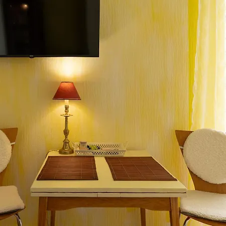 Creative In The Heart Of Next To Theatre Apartman